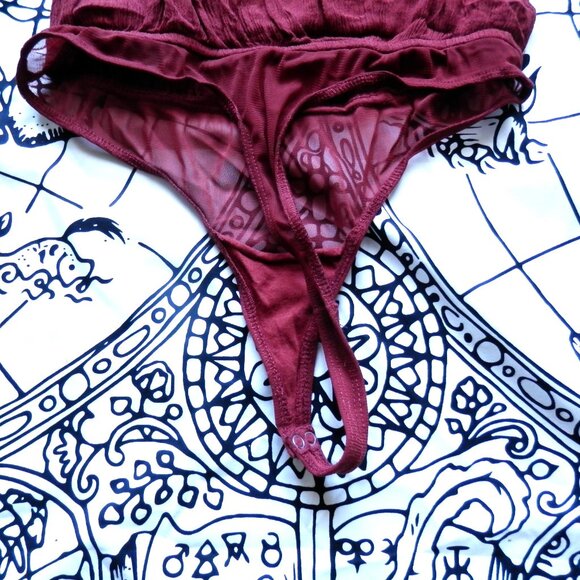 Free People || Bohemian Ella Bodysuit - Picture 11 of 11